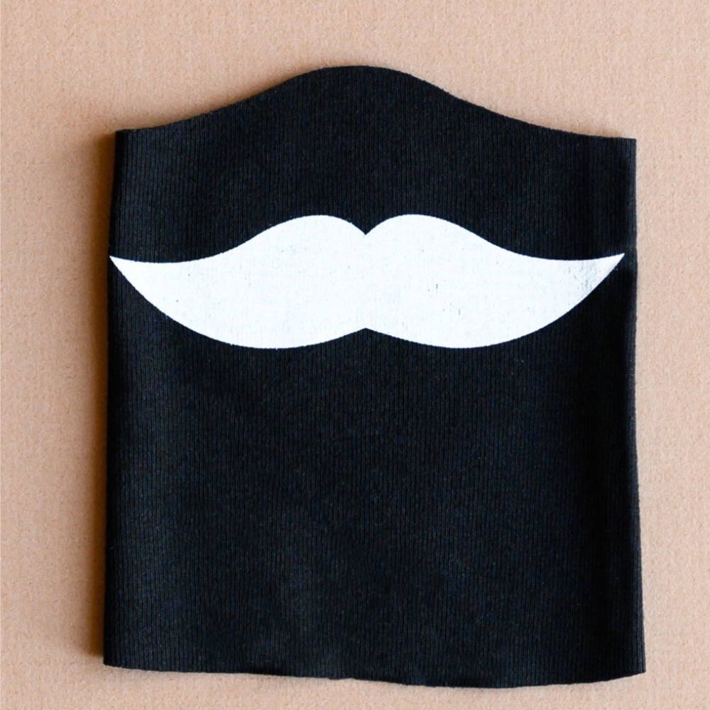 REUSABLE & WASHABLE FACE MASK - MUSTACHE 😷 - Picture 2 of 5